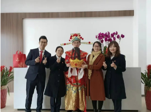 優(yōu)服務(wù)，促發(fā)展，廣州輕工集團(tuán)新仕誠公司深入各園區(qū)企業(yè)開展新春走訪活動(dòng)